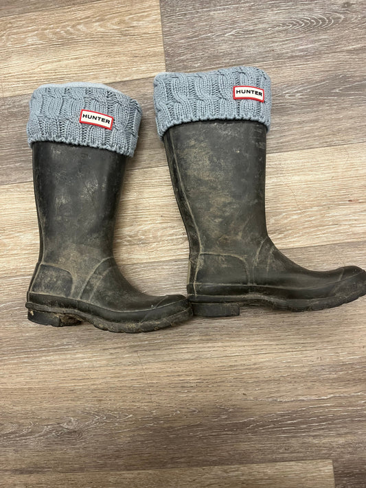 Consignment Hunter Boots w/socks sz 5