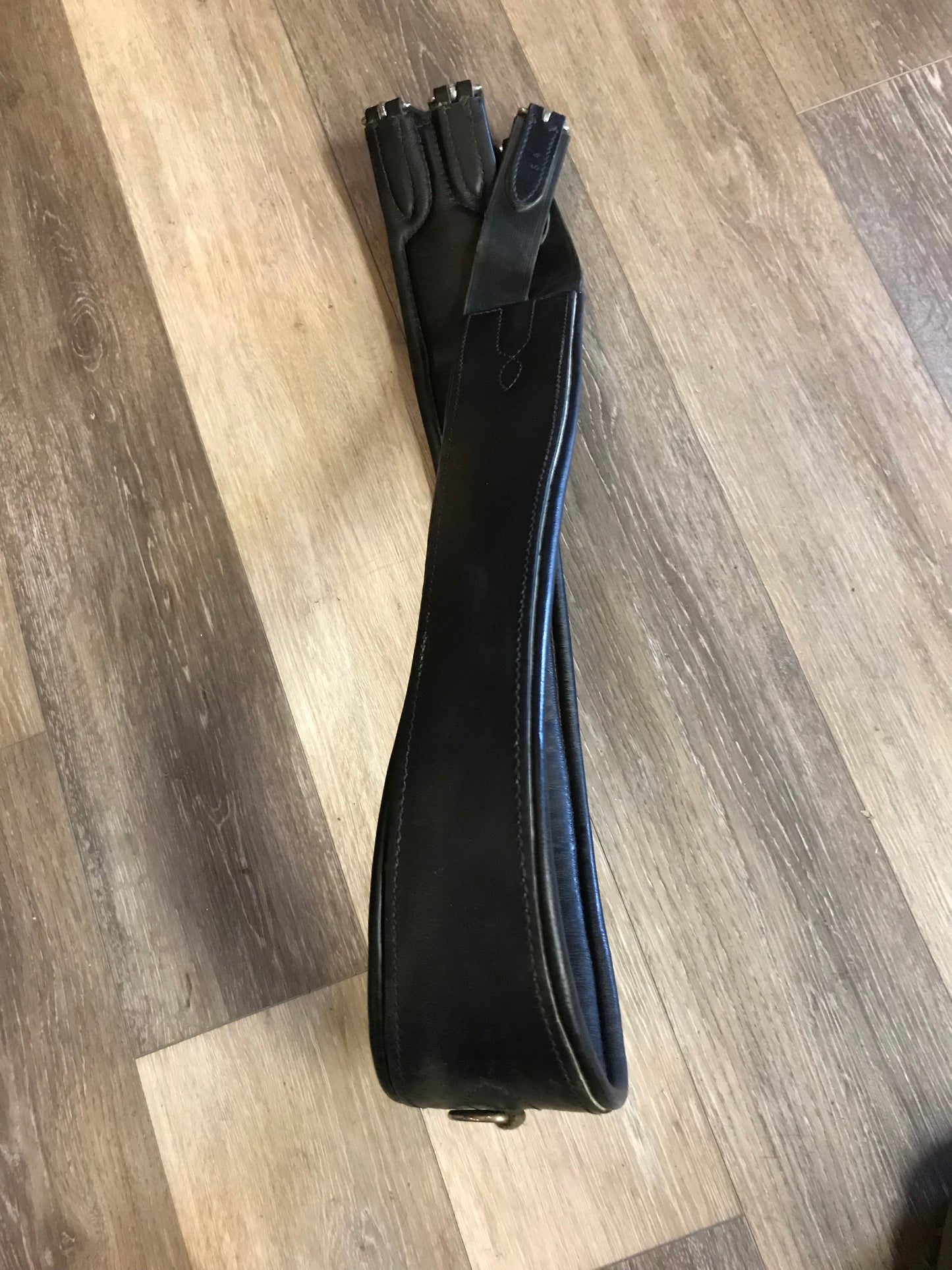 Consignment Black leather girth 54"