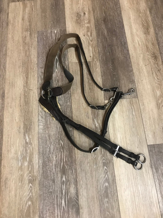 Consignment Breast Plate w/elastic, martingale
