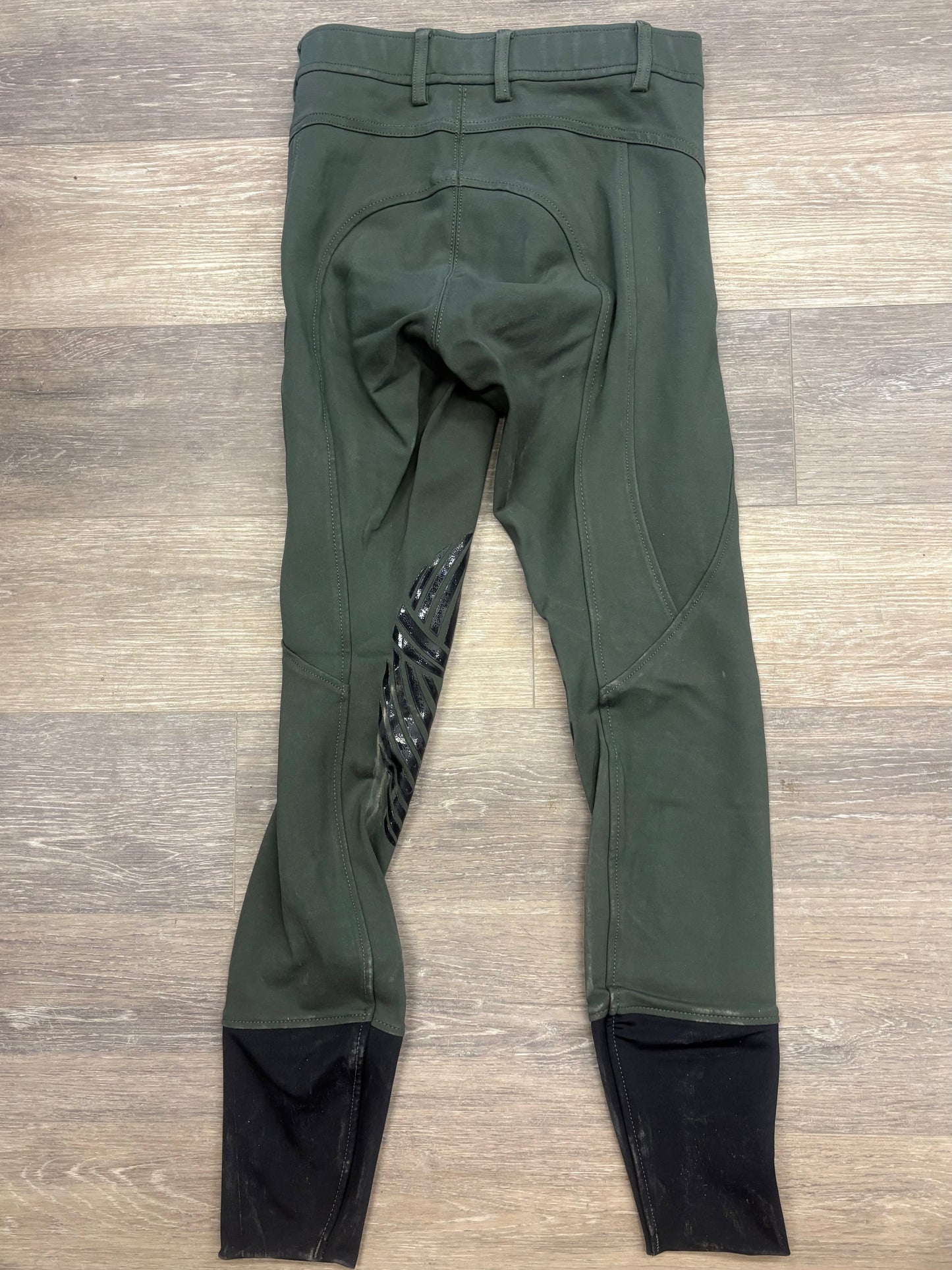 Consignment Elation Red Label Breech 26