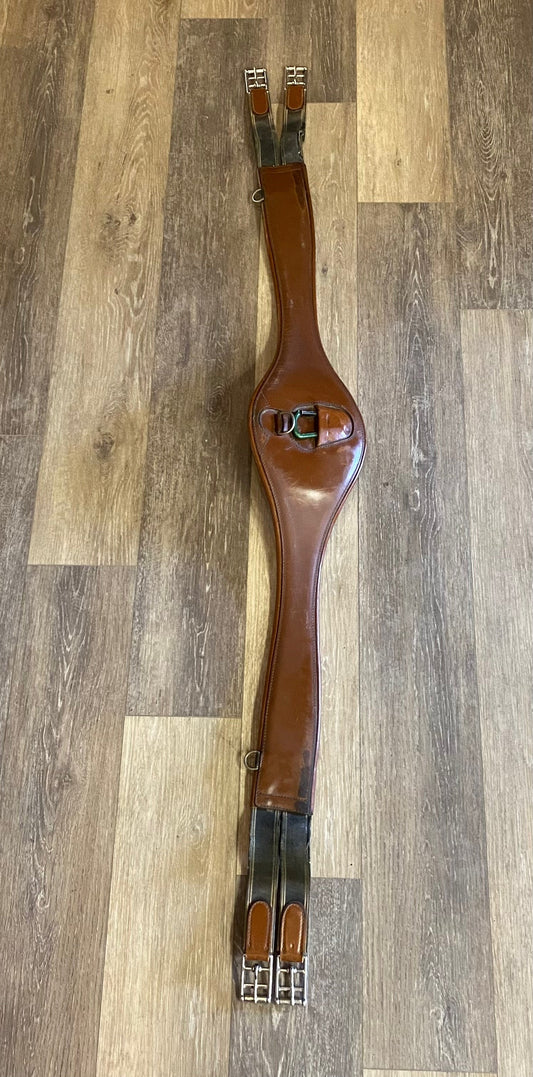 Consignment Prestige Girth w/ Middle Clip 140cm
