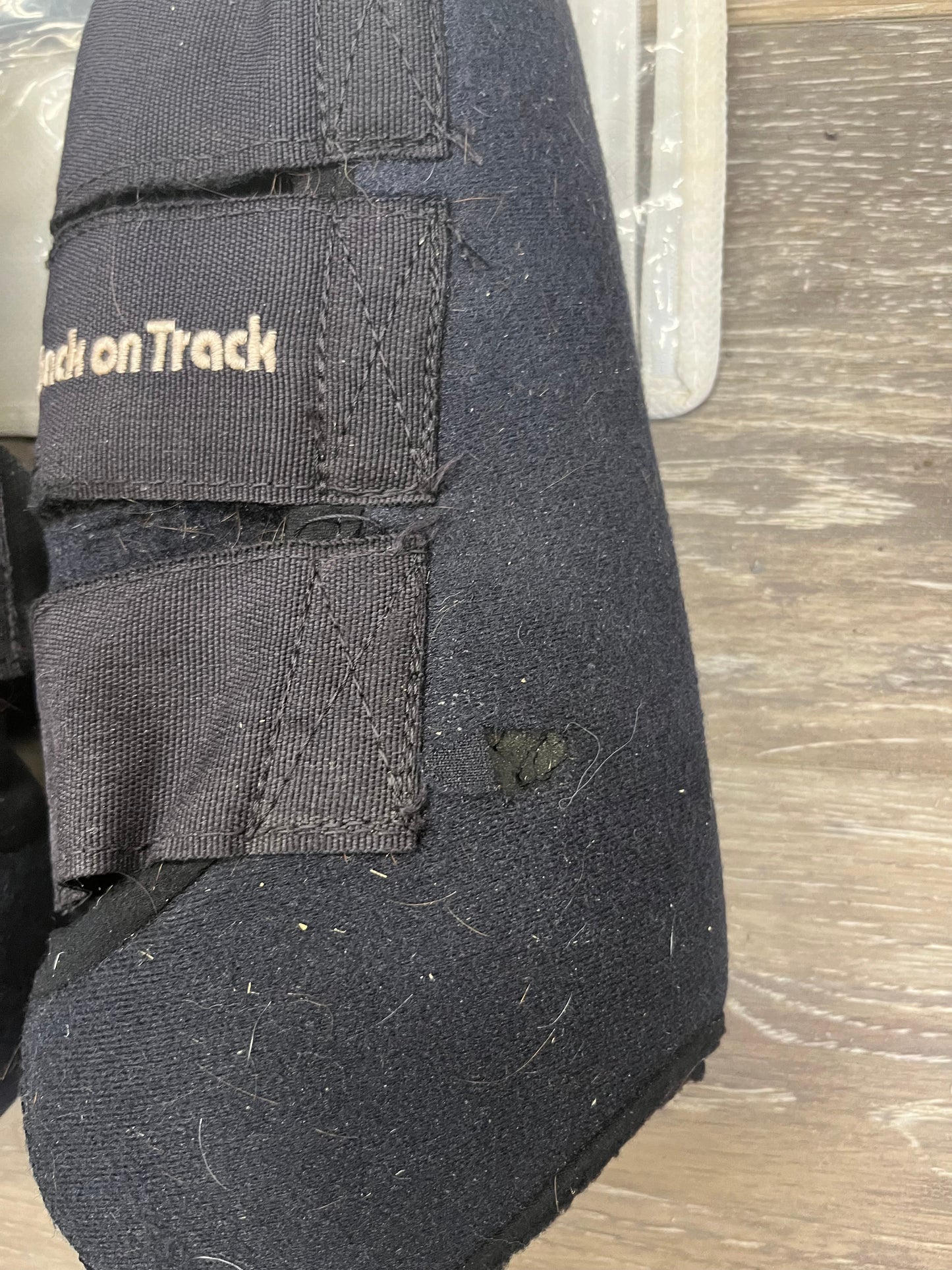 Consignment BOT Exercise Boot M