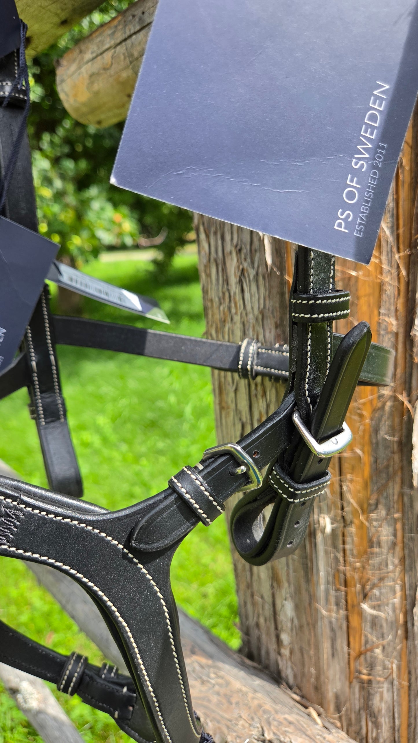 PS of SwedenAnatomical Bridle - Nirak